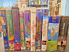 Lot of 12 VHS Tapes Most New &