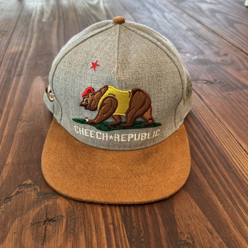 Cappello snapback caylor and - cappello,