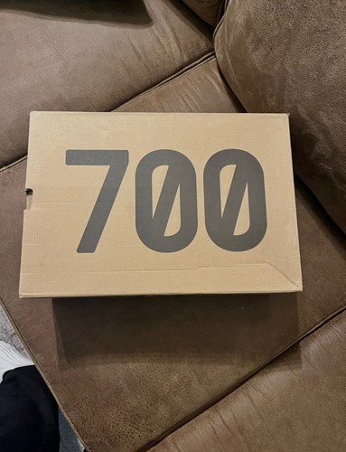 Adidas yeezy boost 700 - boost,