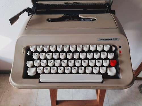 Macchina scrivere portatile - macchina,