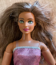 Barbie ibrida capelli castano