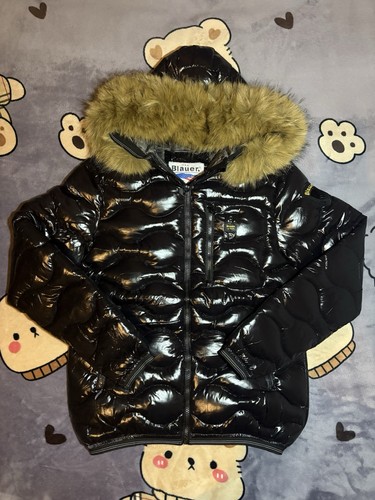 Blauer nero con - nero, pelo
