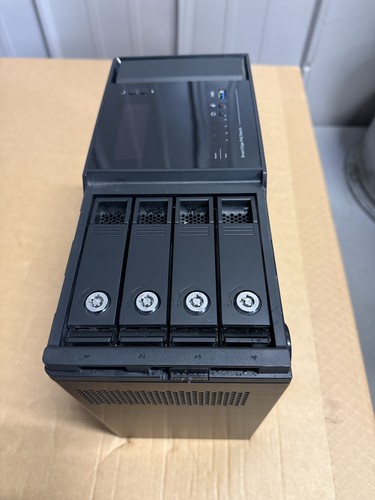 Qnap qvp 41b server - nvr, x