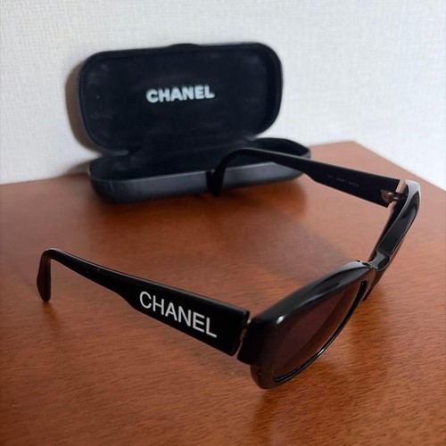 Excellent condition chanel - excellent,