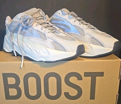Adidas yeezy boost - yeezy, 700