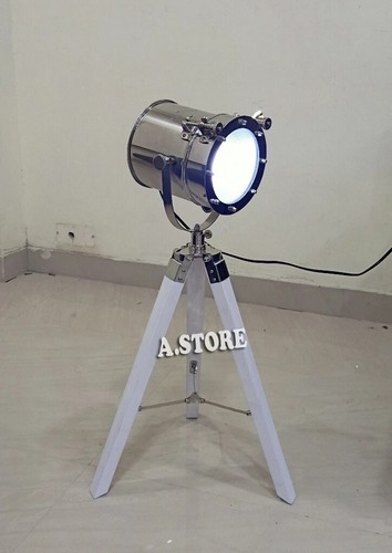 Lampada tavolo faretto - da,