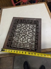 Antica griglia di sfiato