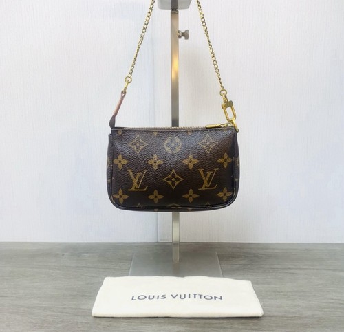 Louis vuitton monogram - louis,