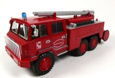 Feuerwehrauto Berliet FF 6x6 -