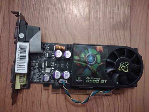 Xfx geforce 9500gt 1gb - xfx,