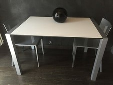 TAVOLO KRISTALIA  modello " sushi"  ( sedie Alpha Molteni ESCLUSE)