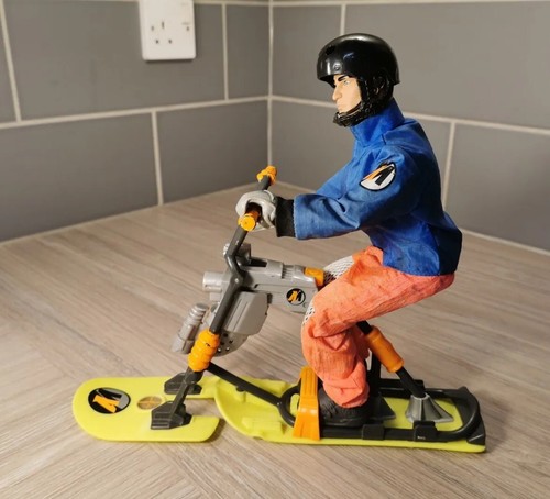 Action man arctic surf - man,