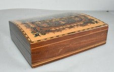 Antico cofanetto in legno