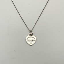 Collana con pendente cuore