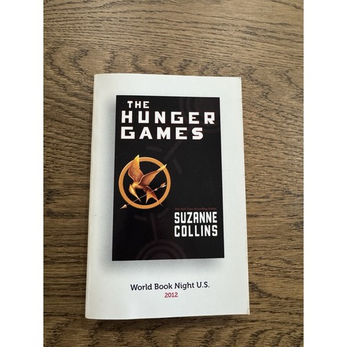 The hunger games world book - games,