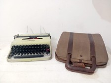 Macchina per Scrivere Olivetti