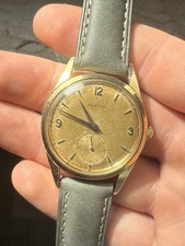 Montre vintage mécanique