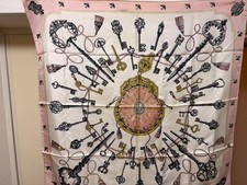 Sciarpa di seta Hermes Carre