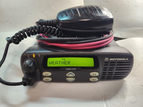 Motorola cdm1250 vhf radio - motorola,