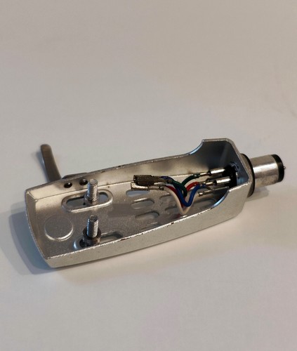 Headshell shape tonearm - s-shape,