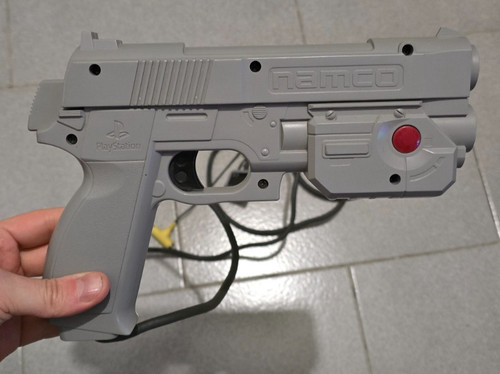 Namco con pistola light - namco, g-con