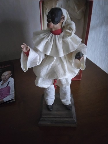 Pulcinella maestro ferrigno - pulcinella,