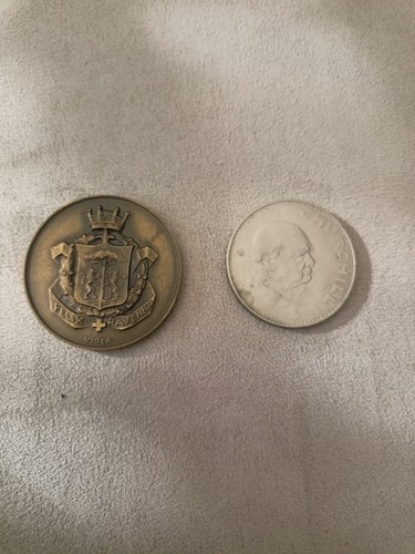Coppia moneta medaglia - moneta, e