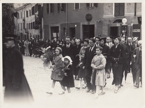 Biella foto funerale verso - biella,