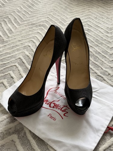 Christian louboutin peep toe - christian, peep-toe