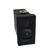 Passat Variante (3B6) 1.6 Interruttore Riscaldato Sedili Destro Bottoni