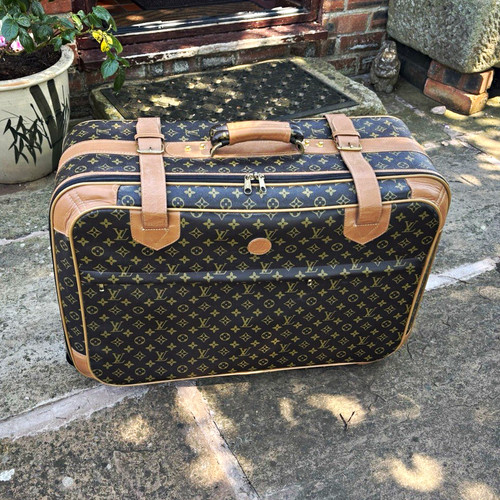 Louis vuitton custodia - vuitton,