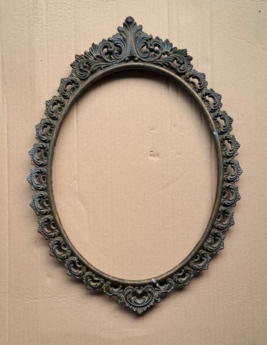 Cornice ovale in - cornice, metallo