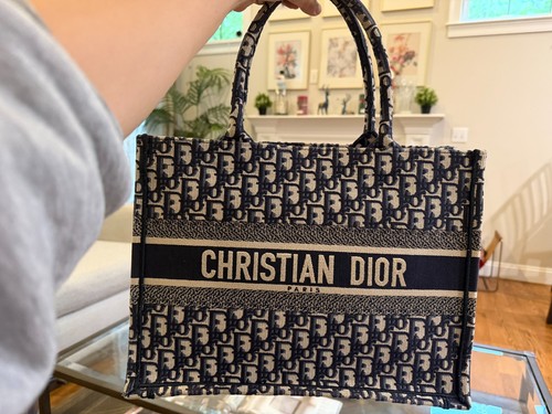 Christian dior medium book - dior,