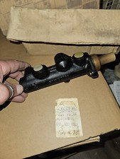 Mercedes Benz 200d 220d 240d epoca Pompa freni pz1  fino al 1976 Cod. 84.011.205