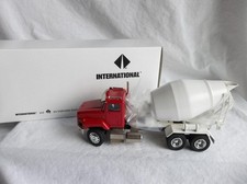 Miscelatore cemento rosso