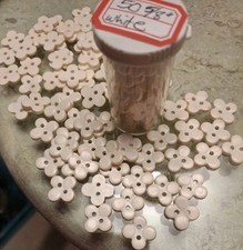 LOTTO 50 BOTTONI~TRIFOGLIO