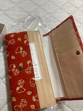 Portafoglio lungo in pelle