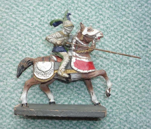 Vecchie figurine massa - di, di