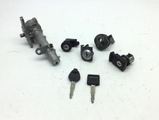 BLOCCHETTO ACCENSIONE SERRATURE E CHIAVI SUZUKI BURGMAN AN 250 2001 2002 AN111