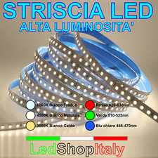 Strisce LED 24V 12W/m 120LED/m luce bianca o colore IP20 o IP65 bobine 5m o 10m
