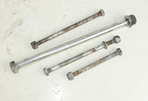 Perni supporti attacco motore - perni,