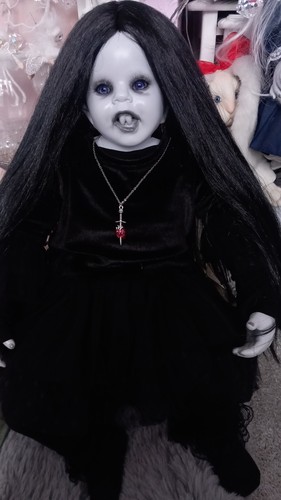Bambola horror gotica - gotica, quercia