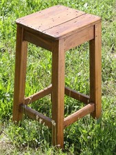 Sgabello H. 45/55cm RUSTICO