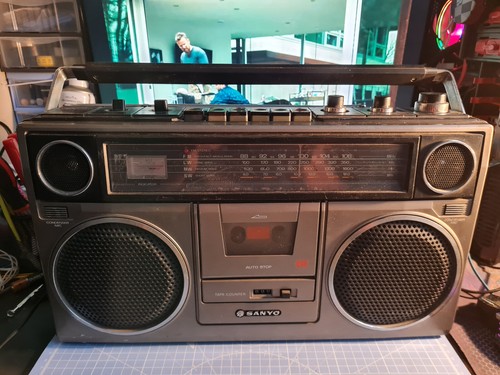 Boombox sanyo m9930lu - boombox,