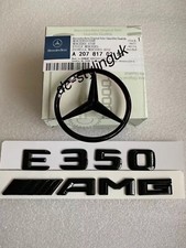 Stella posteriore e distintivo