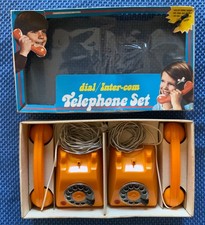 TELEFONI INTERCOMUNICANTI - Giocattolo Anni '70 (Made in Jugoslavia) - PLASTICA