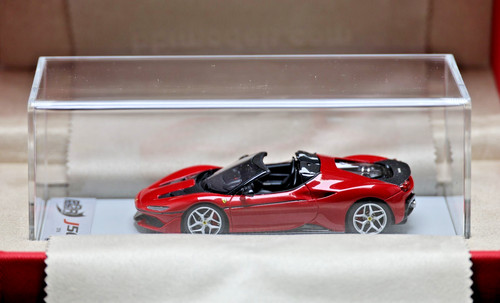 Ferrari j50 2016 - 1:43,