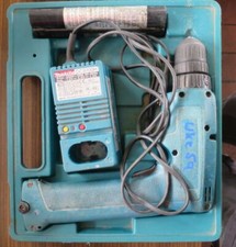 3 X Makita Avvitatore A