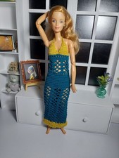 Abito all'uncinetto per