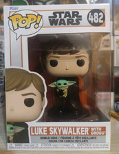 FUNKO POP STAR WARS #482 - LUKE SKYWALKER - ACTION FIGURE - NO POKEMON CHARIZARD